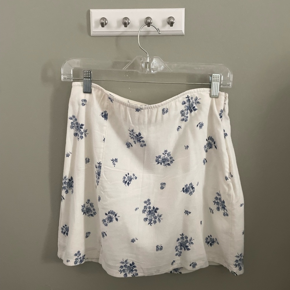 NEW mini skirt